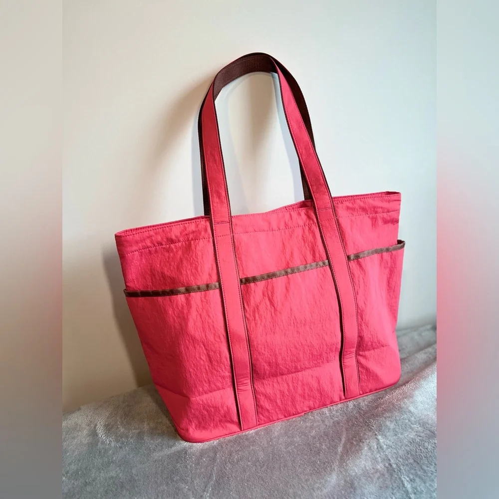 Lululemon Daily Multi-pocket Tote Bag 20L Glaze Pink/Ancient copper piping NWT - Picture 5 of 9